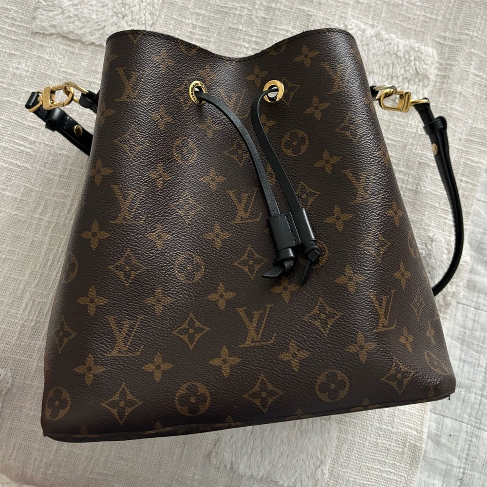 Good condition 100% authentic
